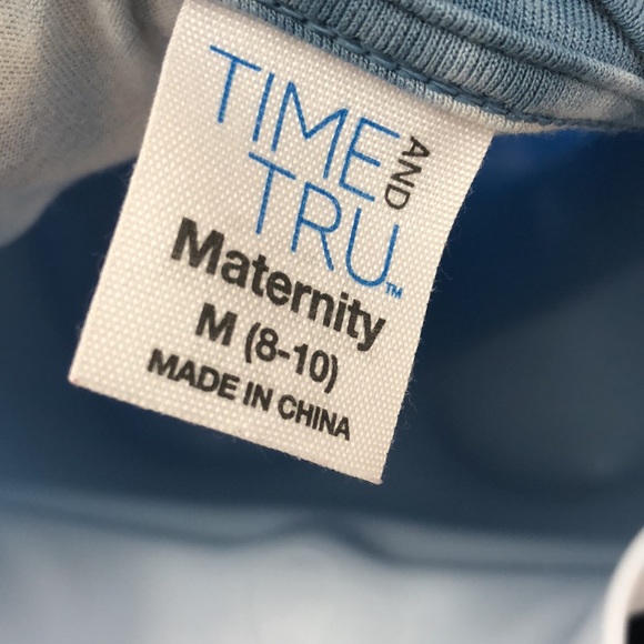 Women’s Time and Tru Maternity T-Shirt - Picture 4 of 4